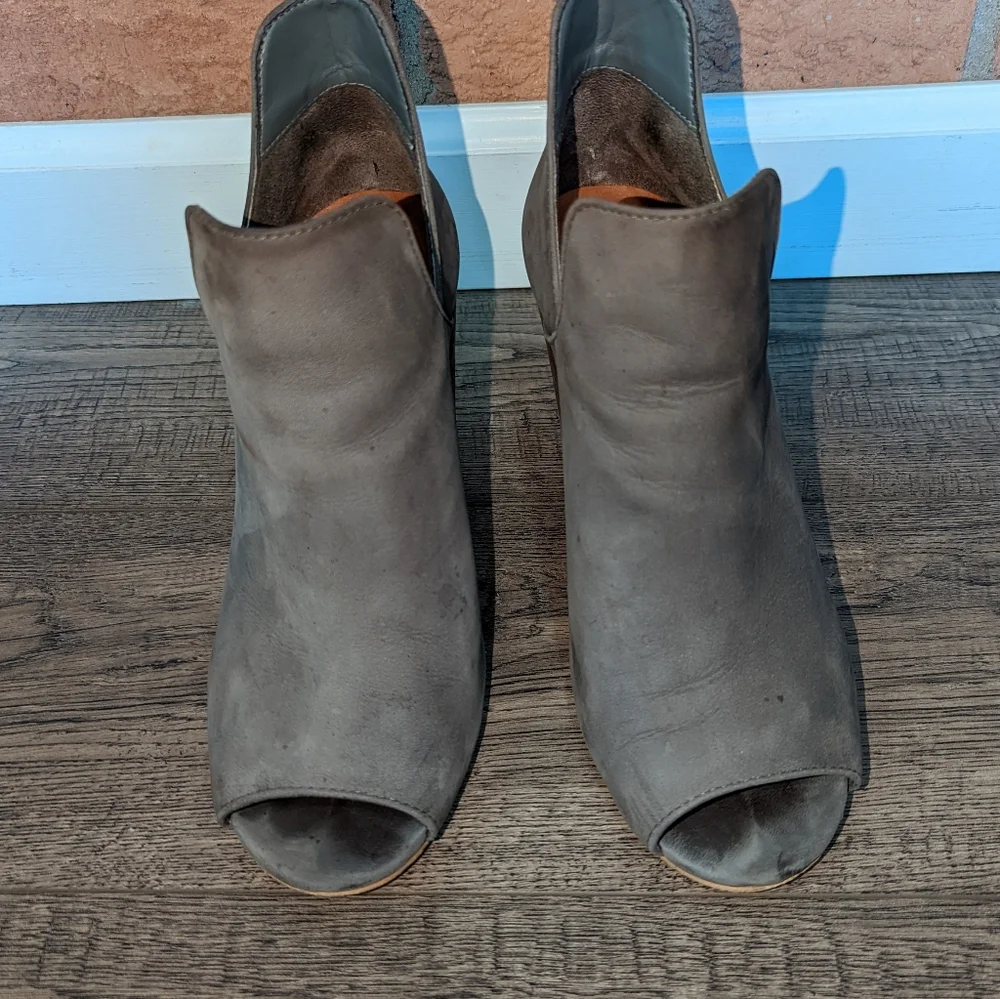 Steve Madden Tristy booties - Picture 5 of 7